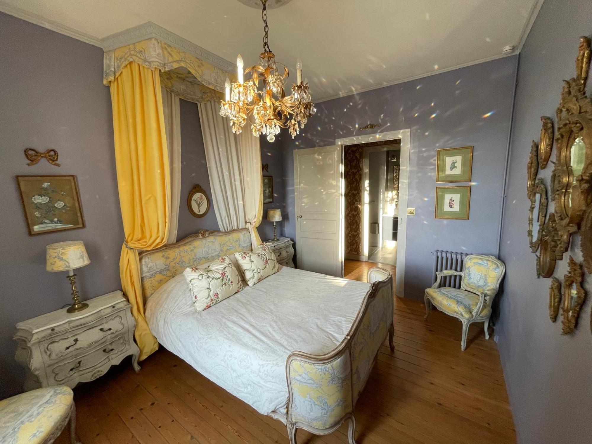 Maison D'Hercule Mayenne Extérieur photo